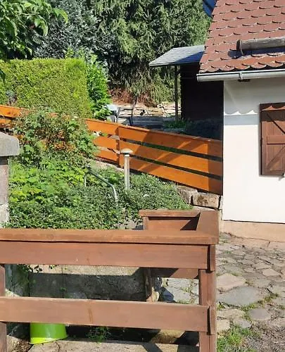 Alter Pferdestall بيت للعطل Hainewalde